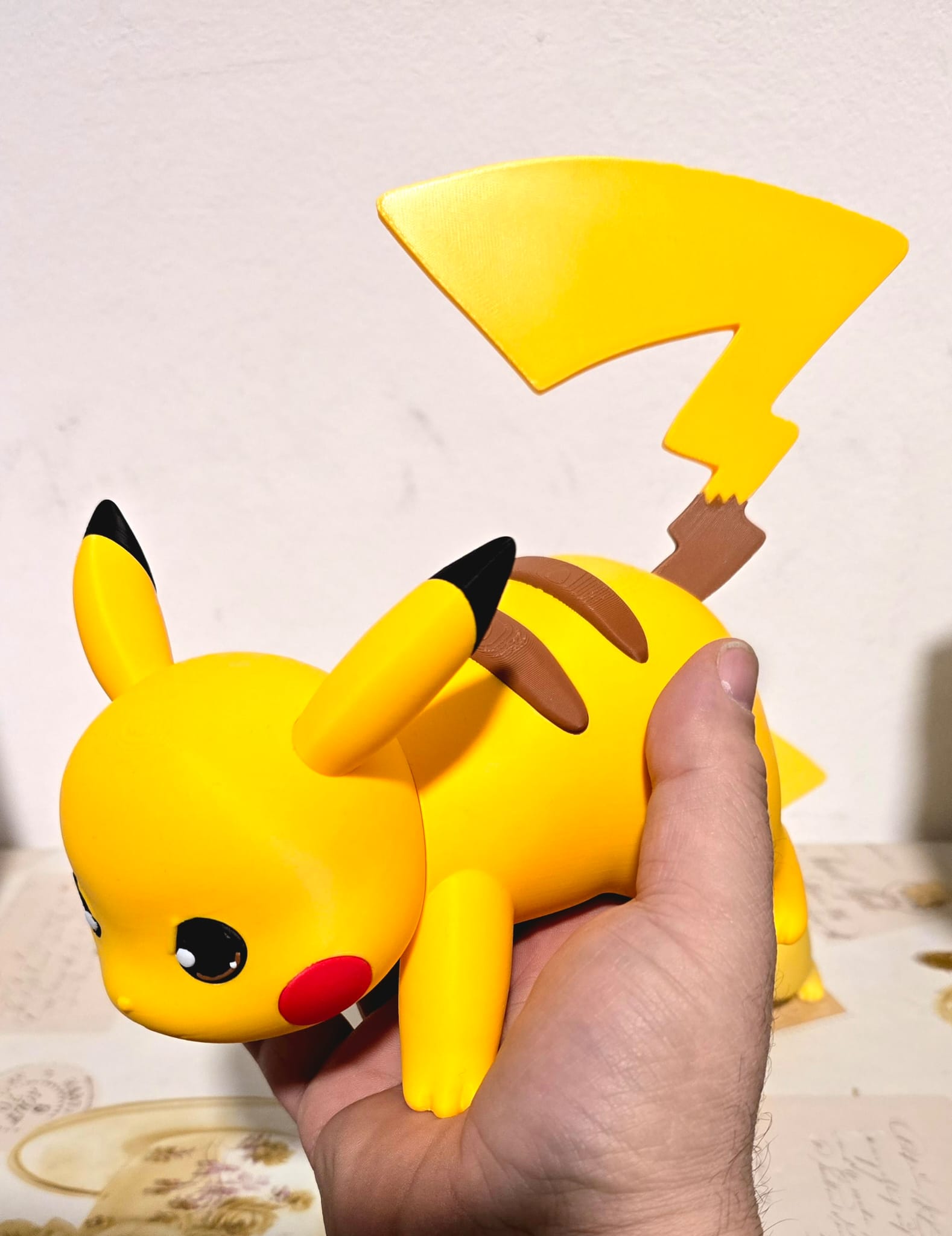 Pikachu Gigante - immagine 2