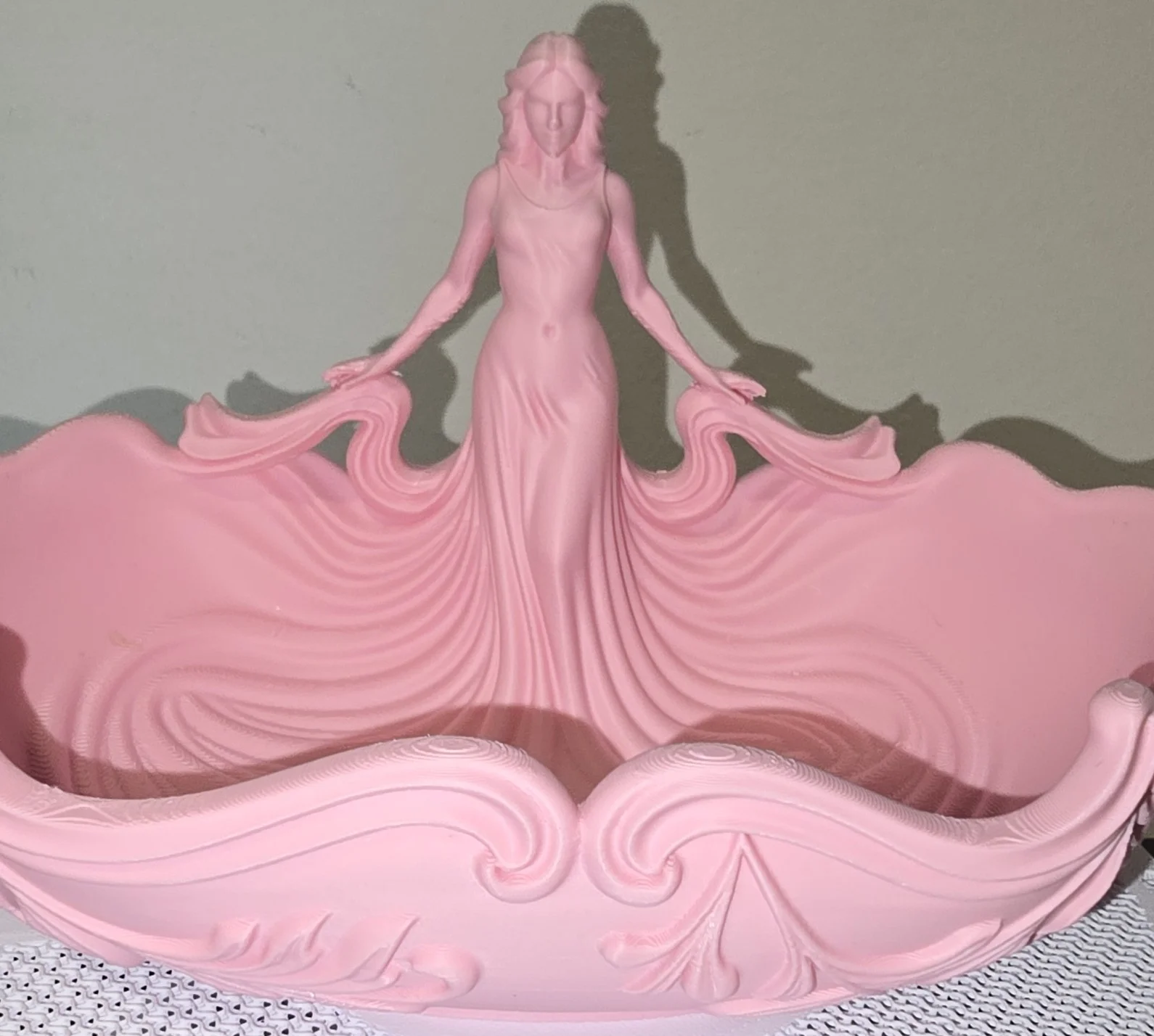 SvuotaTasche con Figura Femminile Rosa - immagine 1