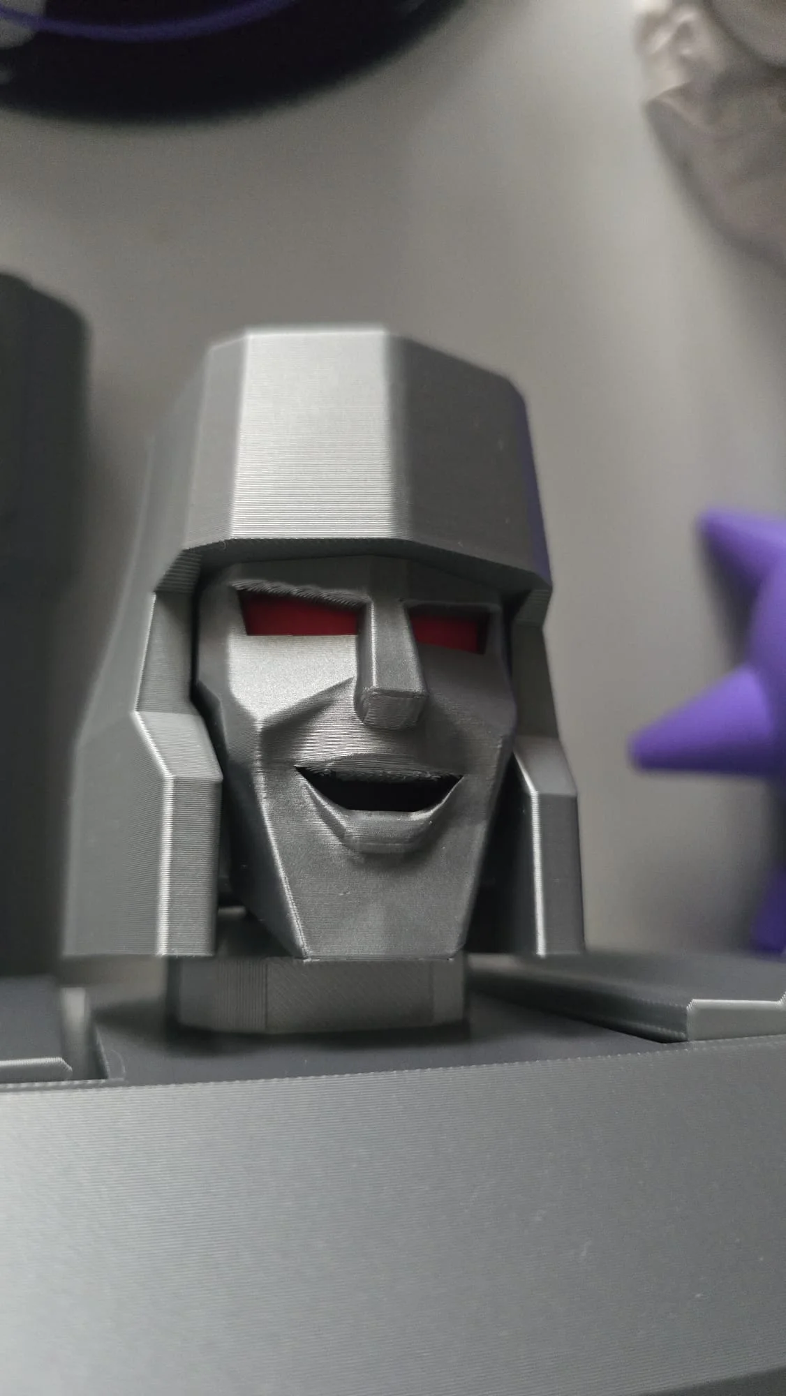 Megatron G1 Transformers Statua Gigante 60cm - immagine 2